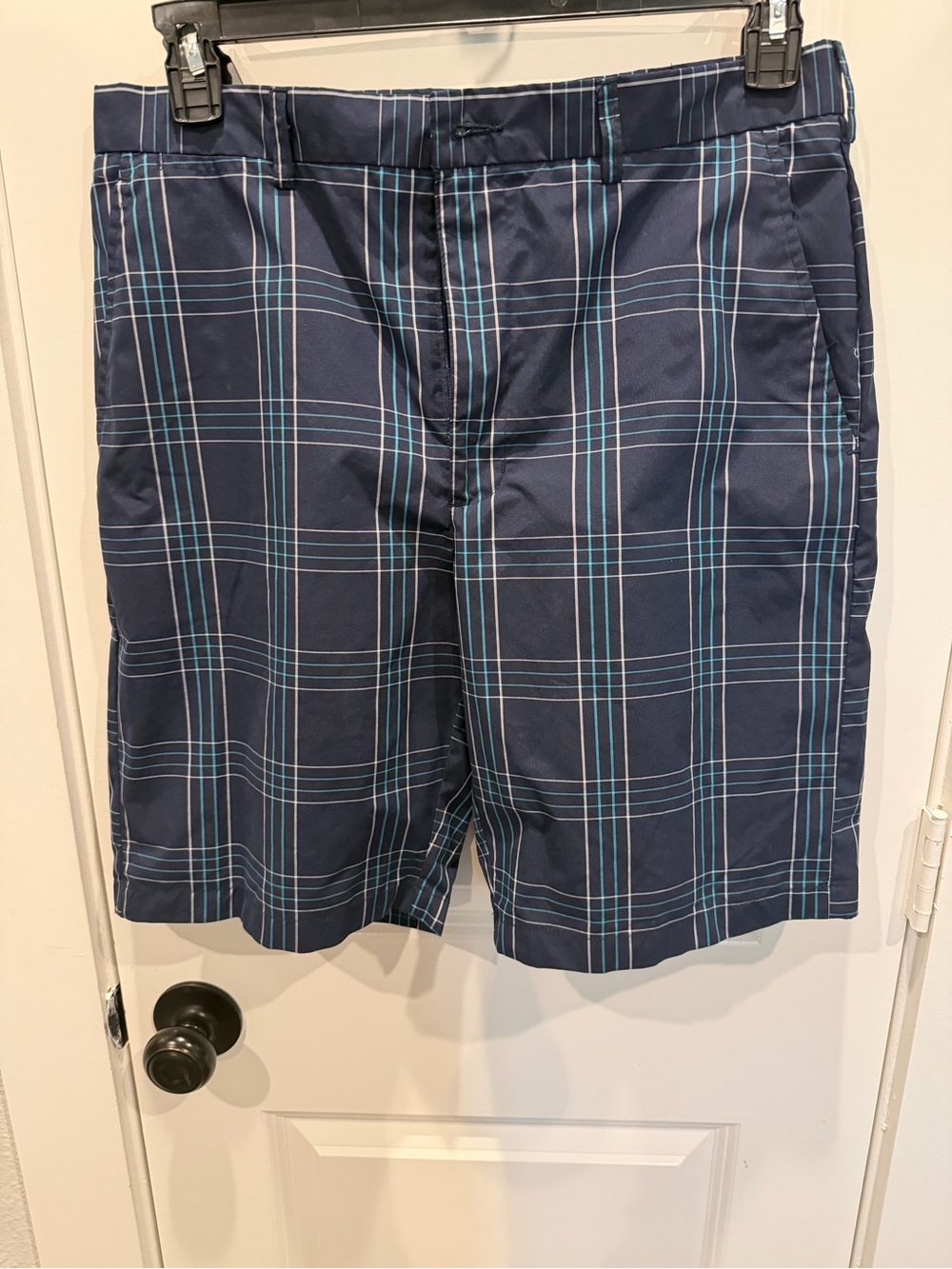 Hogan Navy Plaid Flat-Front Shorts with Light Blue Windowpane